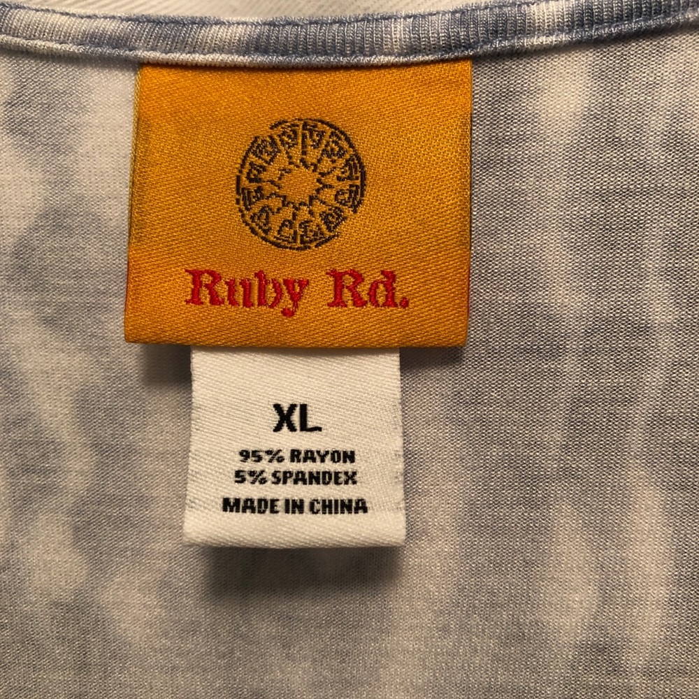 Ruby Rd Top - Picture 5 of 7
